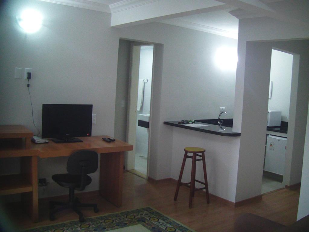 Hotel Ampiezza กูรีตีบา ภายนอก รูปภาพ